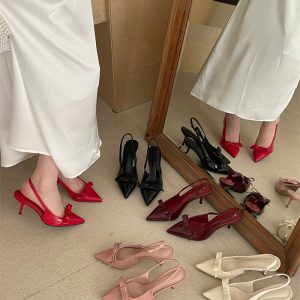 2025 New Arrival Closed Toe Strap Sandals Women High Heels